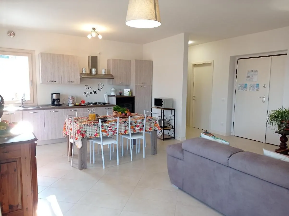 Apartment Appartamento Lucia Toscolano-Maderno