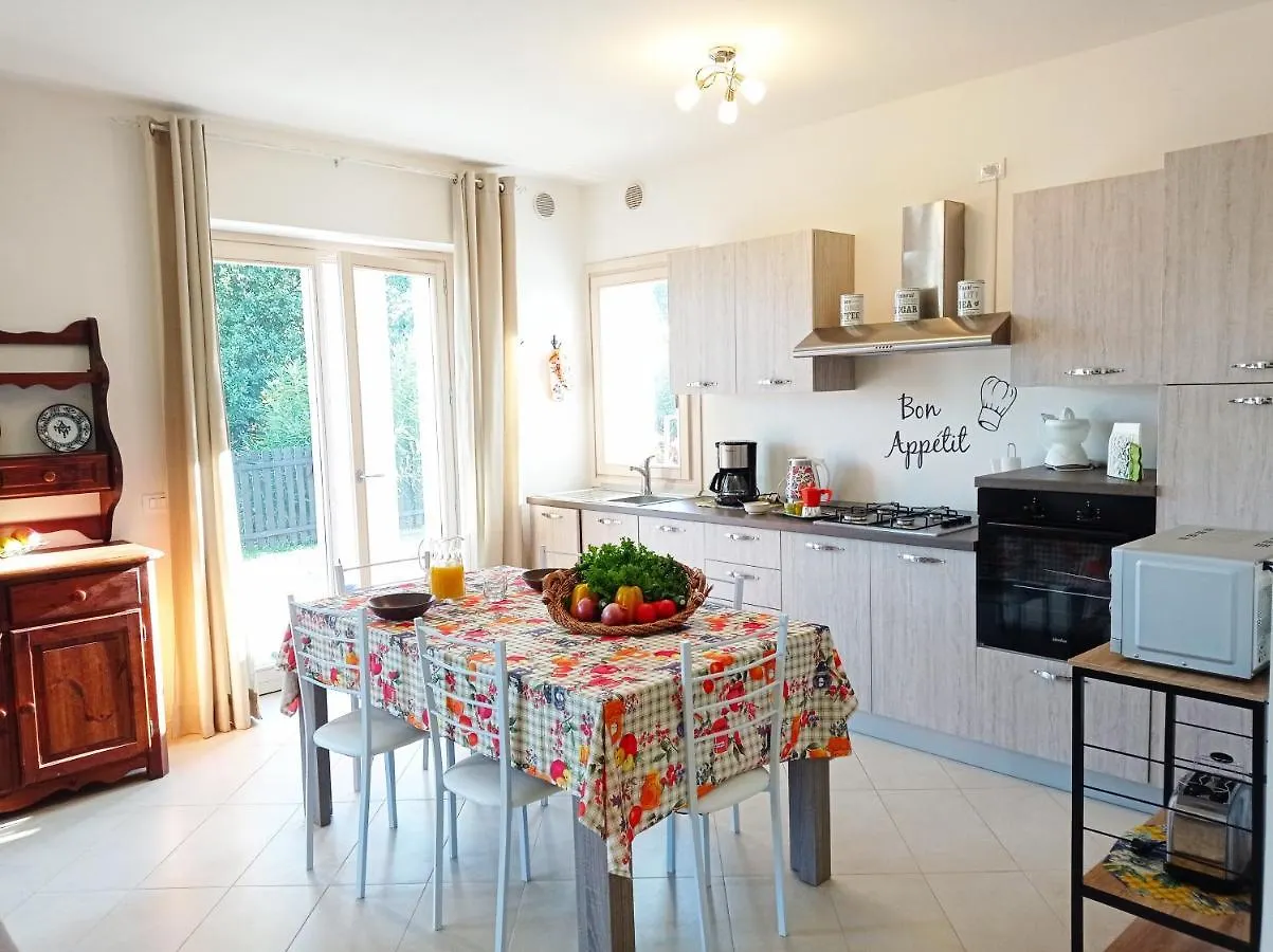 Appartamento Lucia Toscolano-Maderno Apartment